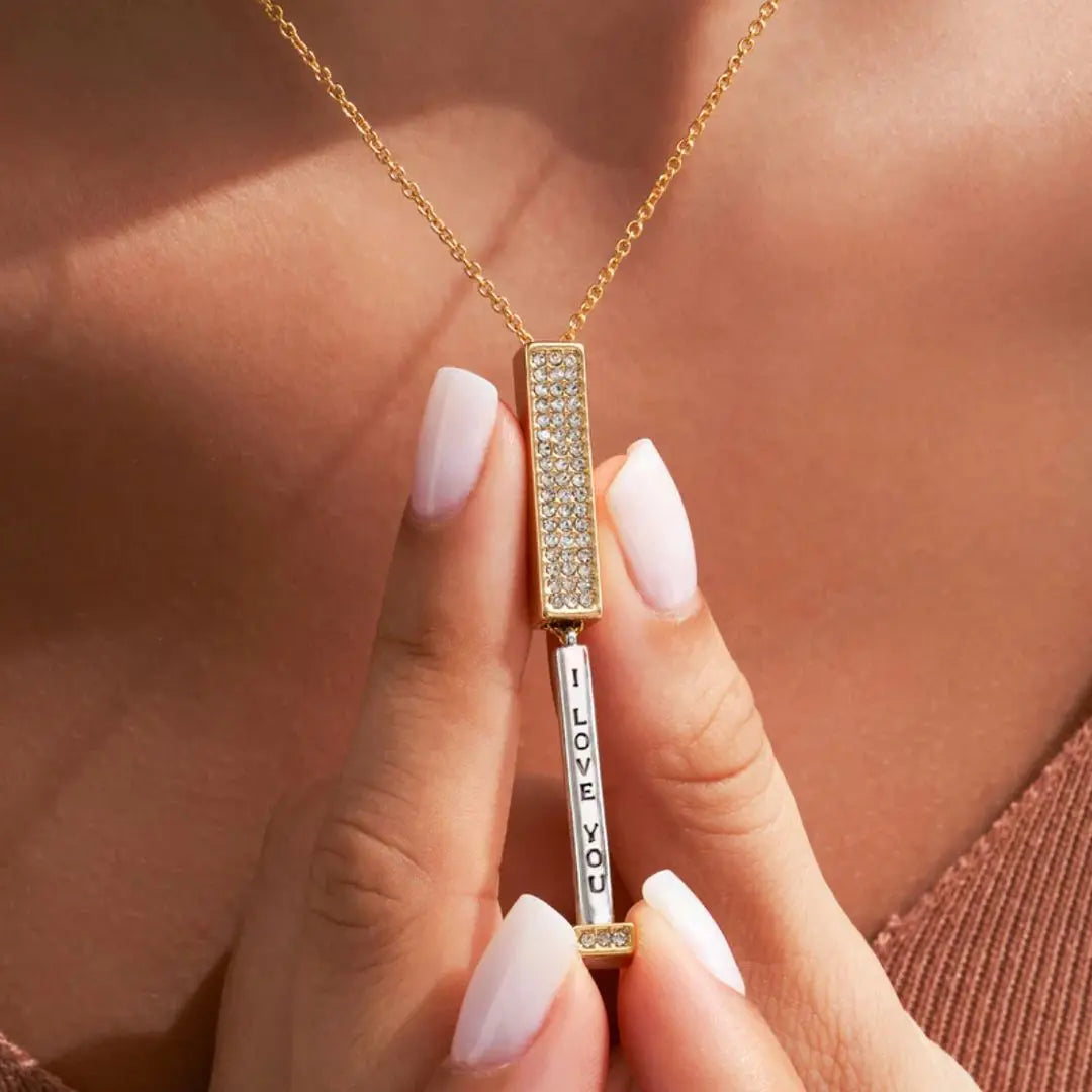 ❤️❤️Collier “I Love You" + Un jolie boitier❤️: Le Cadeau Parfait pour Exprimer Votre Amour de Manière Unique et Élégante.