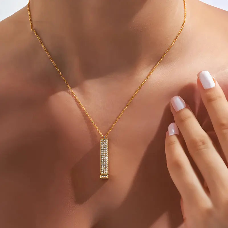❤️❤️Collier “I Love You" + Un jolie boitier❤️: Le Cadeau Parfait pour Exprimer Votre Amour de Manière Unique et Élégante.
